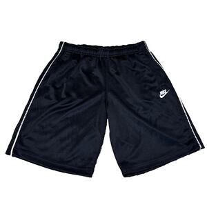 Nike Black and White Repeat Swoosh Shorts mens Athletic Size Large Drawstring